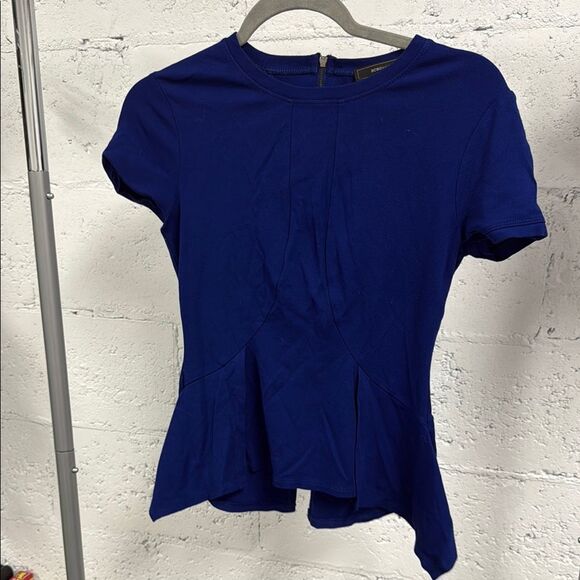 BCBGMaxAzria Blue Asymmetrical Peplum Blouse Zip Back - Size XXS - Like NEW - Picture 1 of 4